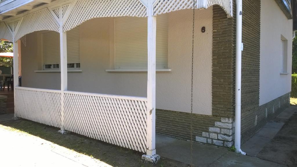 Eva Vendeghaz Villa Балатонлеле Екстериор снимка